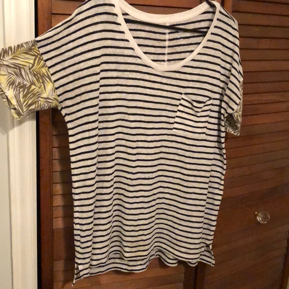 Pocket tee